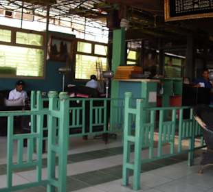 Cafe Al-ZAyeem in Dahar 