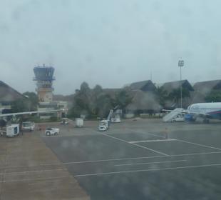 Da fällt Abschied nicht schwer, schlechtes Wetter