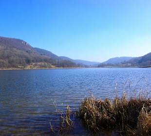 Der See im Bild