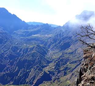 Blick in den Talkessel von Mafate