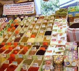 Cats Catty Garden - Markt von Side