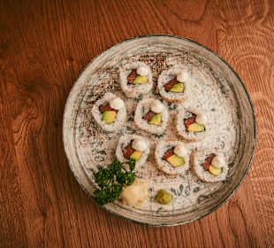 VinSushi by RISCHON Restaurant & Bar