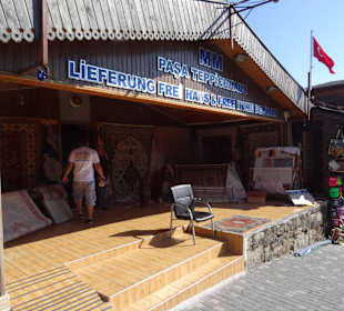 Teppichhändler, seit Jahren hier