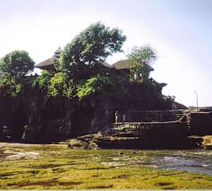 Tempel im Wasser Tanah Lot