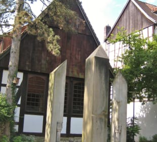 Hinter dem Haus Exterstr. 8