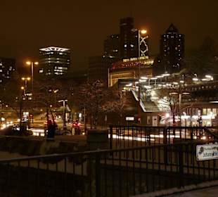 Hamburg by Night / Hafen City