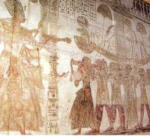 Tempel von Abu Simbel Ausflug Abu Simbel & Assuan 