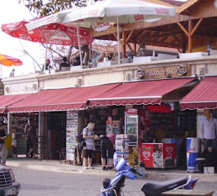 Shops und Restaurant in Side