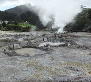 Viele heiße Quellen