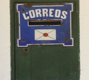 Alter Briefkasten in San Gertrudis