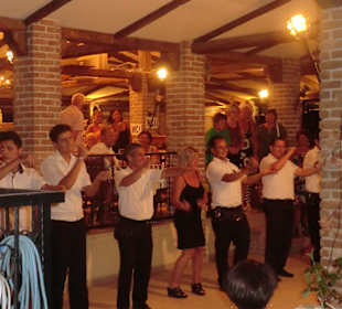 Kellner mit Programm