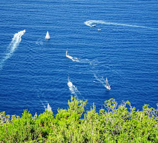 Das Mittelmeer unterhalb der Route des Crêtes