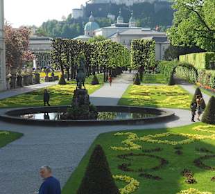 Schlossgarten mit Blick auf die Hohensalzburg