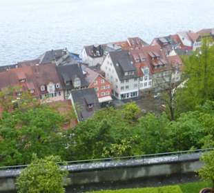 Neues Schloss: Ausblick vom Schlossgarten