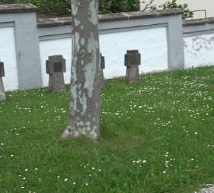 Kriegerdenkmal auf dem Friedhof
