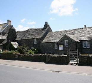 Gebäude der alten Post von der Strassenseite