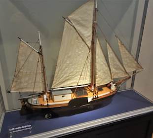 Schiffsmodelle im Altonaer Museum