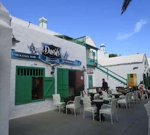 David's Cocktail Bar