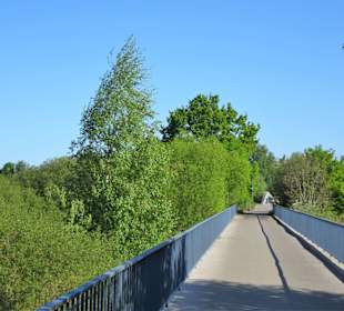 Auf der historischen Wümme-Brücke