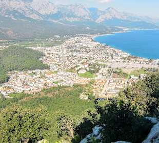 Blick vom Hausberg auf Kemer