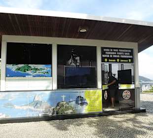 Büro auf der Mittelstation zum Zuckerhut