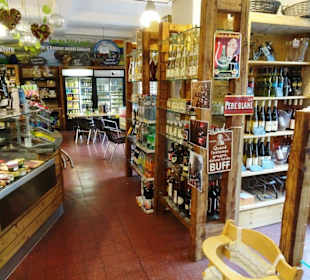 Blick in den Feinkostladen