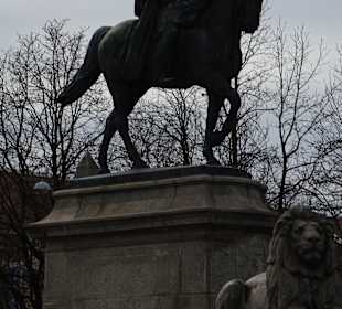 Karlsplatz vor dem Alten Schloss
