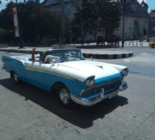 Für Oldtimerfans ist Havanna ein Pflichtaufgabe