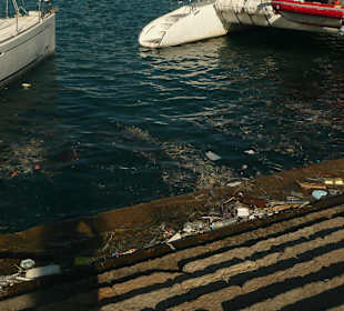 Dreckiger hafen