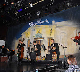 El Viejo Almacén Tangoshow