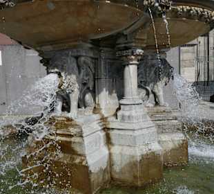 Unterteil Petrusbrunnen