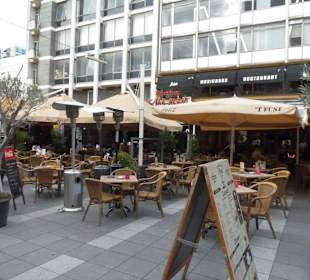 Mitten im Zentrum auf dem Stadthausplatz