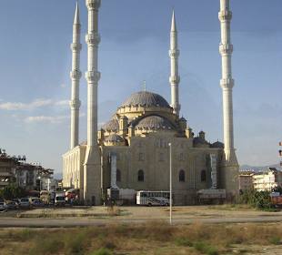 Große Moschee vor Side