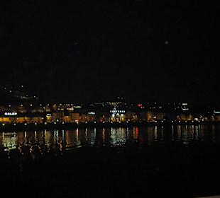 Vila Nova de Gaia - ' Weinkellerseite'