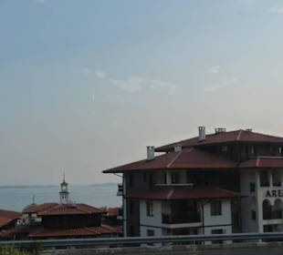 ДОМА У МОРЯ