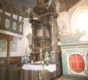 Kanzelaltar (1771/1772). 