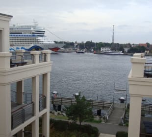 AIDAblu am Passagierkai