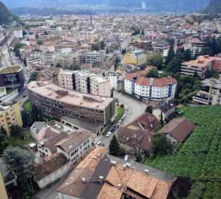 Blick von der Gondel auf Bozen