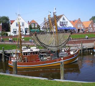Hafen von Greetsiel 02