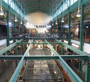 Die Hala Koszyki –  die einstige Markthalle