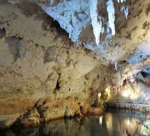 Impressionen von der Wanderung durch die Grotte