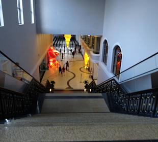 Rolltreppen über 3 Ebenen