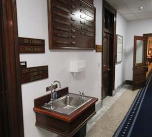 Alles alte Möbel, etwas fürs Auge