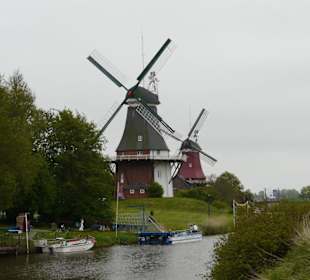 Zwillingsmühlen in Greetsiel