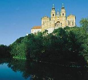Das Benediktiner Stift Melk am Tor zur Wachau
