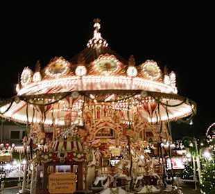 Das berühmte Kinderkarussell