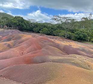 Siebenfarbige Erde / Terres des Sept Couleurs / Seven Colour