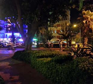 An der Promenade entlang