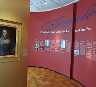 In den Museumsräumen des Schloss Fantaisie