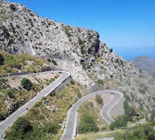 Begstrasse nach Port Calobra